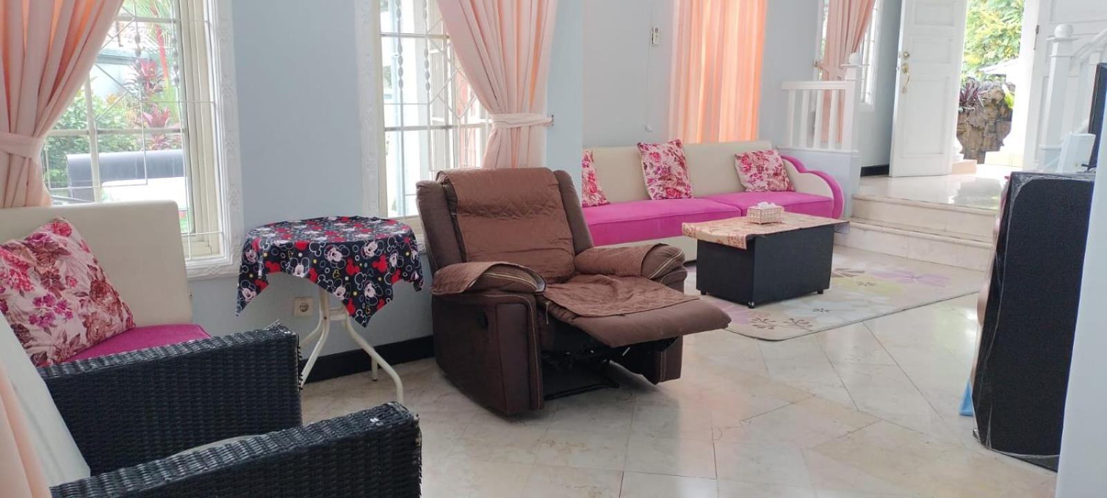 Vila Princess,Sentul 4Bedroom Dan Tenda Camping,Private Pool, Tenis Meja, Mini Billiard, Karaoke, Ayunan,Bbq, 08Satu3 80Satu6 4Satu5Satu โบกอร์ ภายนอก รูปภาพ