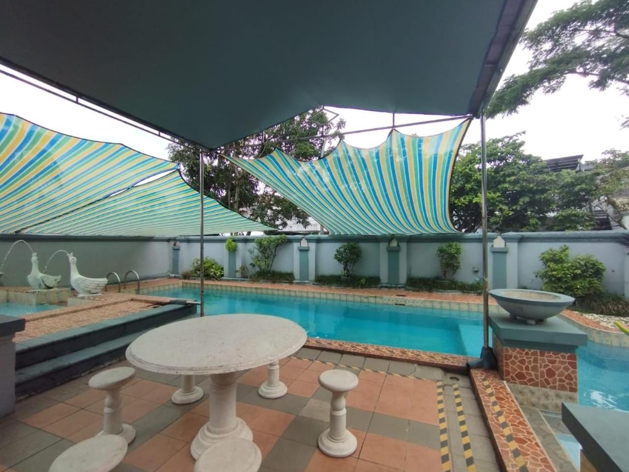 Vila Princess,Sentul 4Bedroom Dan Tenda Camping,Private Pool, Tenis Meja, Mini Billiard, Karaoke, Ayunan,Bbq, 08Satu3 80Satu6 4Satu5Satu โบกอร์ ภายนอก รูปภาพ