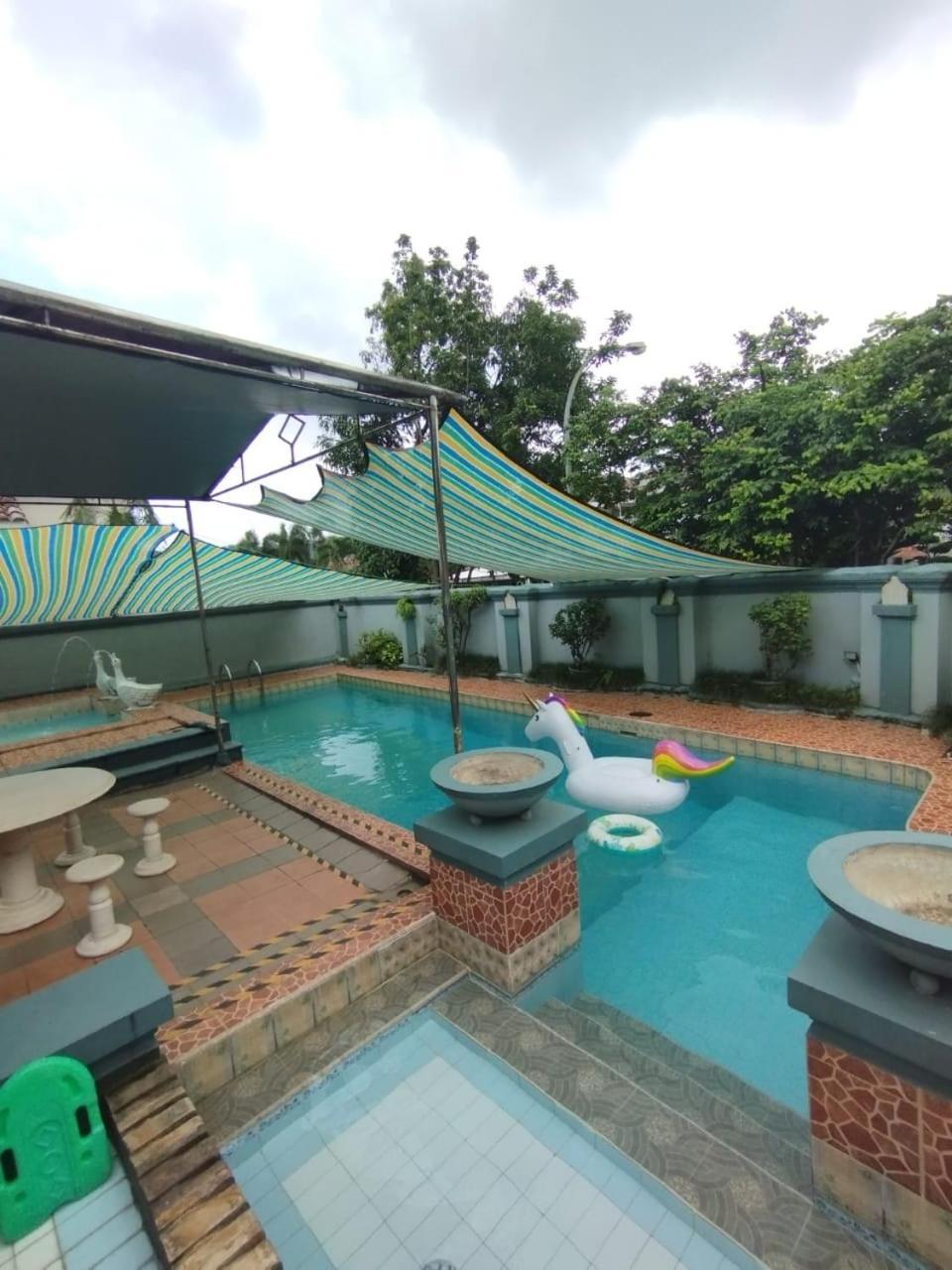Vila Princess,Sentul 4Bedroom Dan Tenda Camping,Private Pool, Tenis Meja, Mini Billiard, Karaoke, Ayunan,Bbq, 08Satu3 80Satu6 4Satu5Satu โบกอร์ ภายนอก รูปภาพ