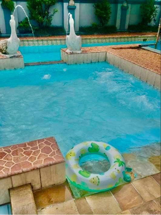 Vila Princess,Sentul 4Bedroom Dan Tenda Camping,Private Pool, Tenis Meja, Mini Billiard, Karaoke, Ayunan,Bbq, 08Satu3 80Satu6 4Satu5Satu โบกอร์ ภายนอก รูปภาพ