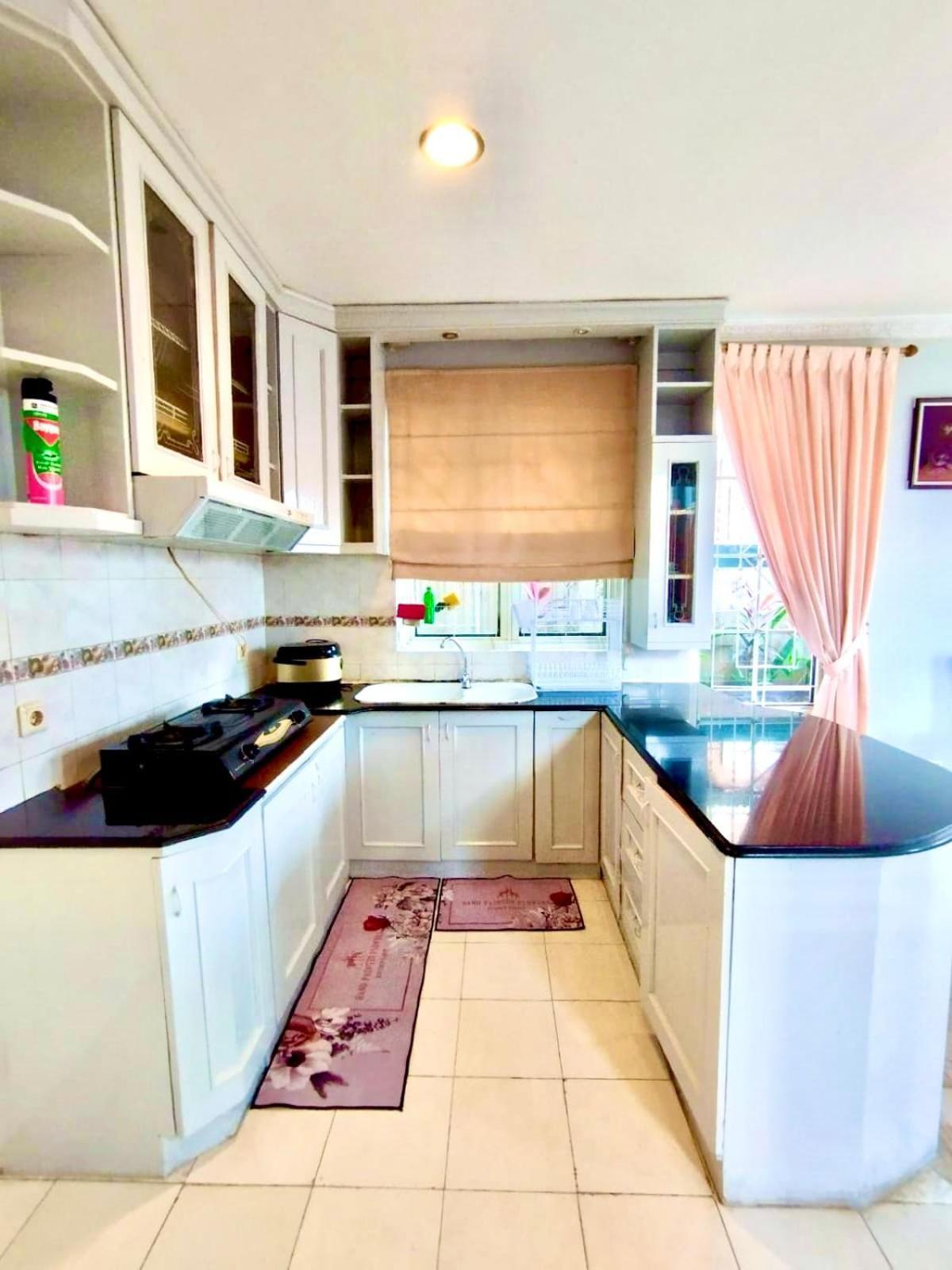 Vila Princess,Sentul 4Bedroom Dan Tenda Camping,Private Pool, Tenis Meja, Mini Billiard, Karaoke, Ayunan,Bbq, 08Satu3 80Satu6 4Satu5Satu โบกอร์ ภายนอก รูปภาพ
